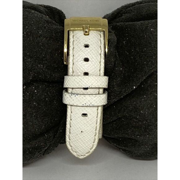 Michael Kors MK5973 Women's White Leather Analog Dial Quartz Wrist Watch XX494 - Picture 6 of 12